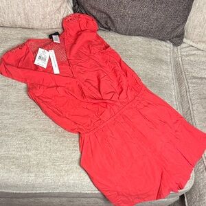 Women’s L coral shorts romper